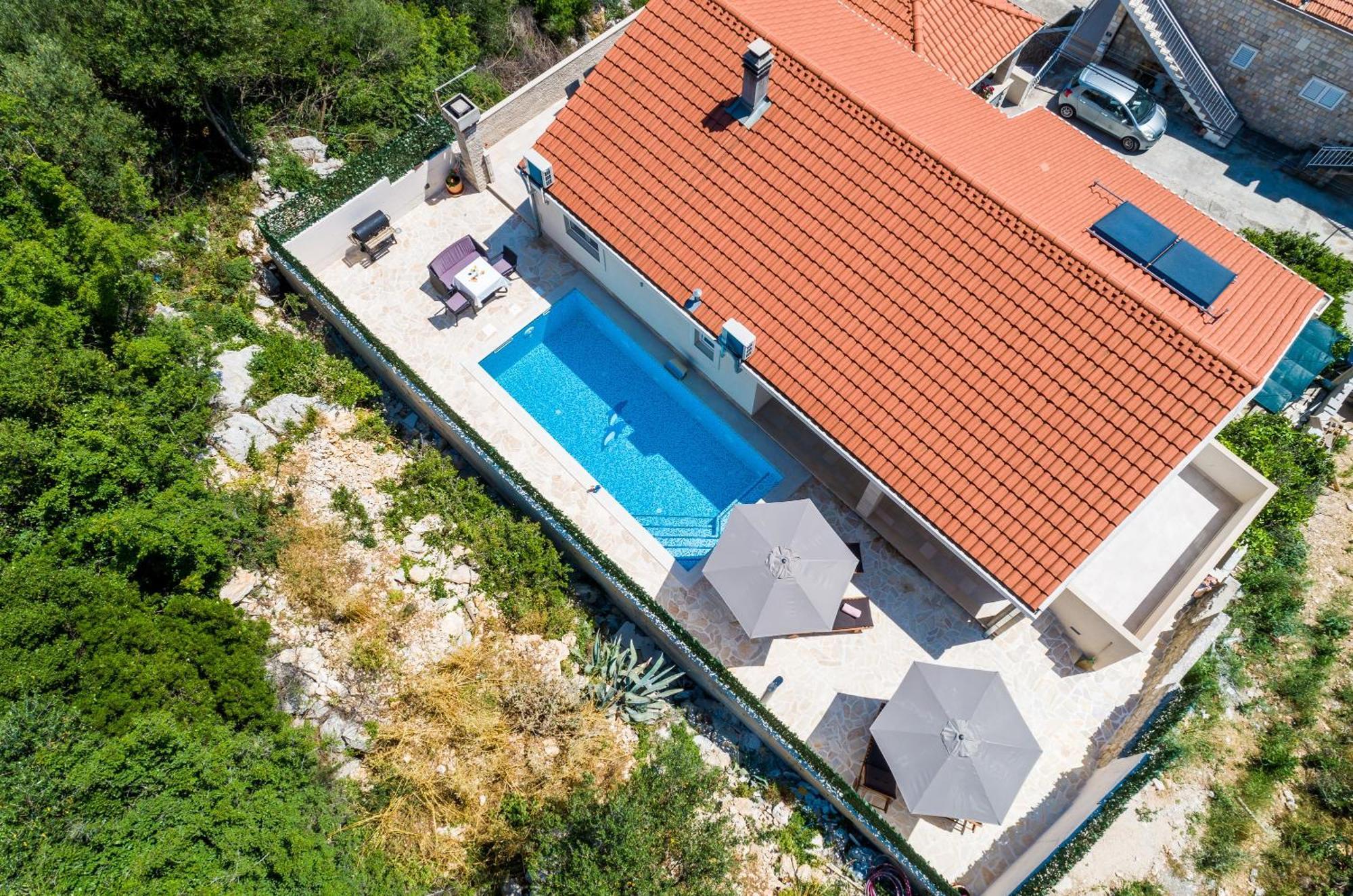 Villa Tranquility Nest Beniva Mokosica Exterior photo