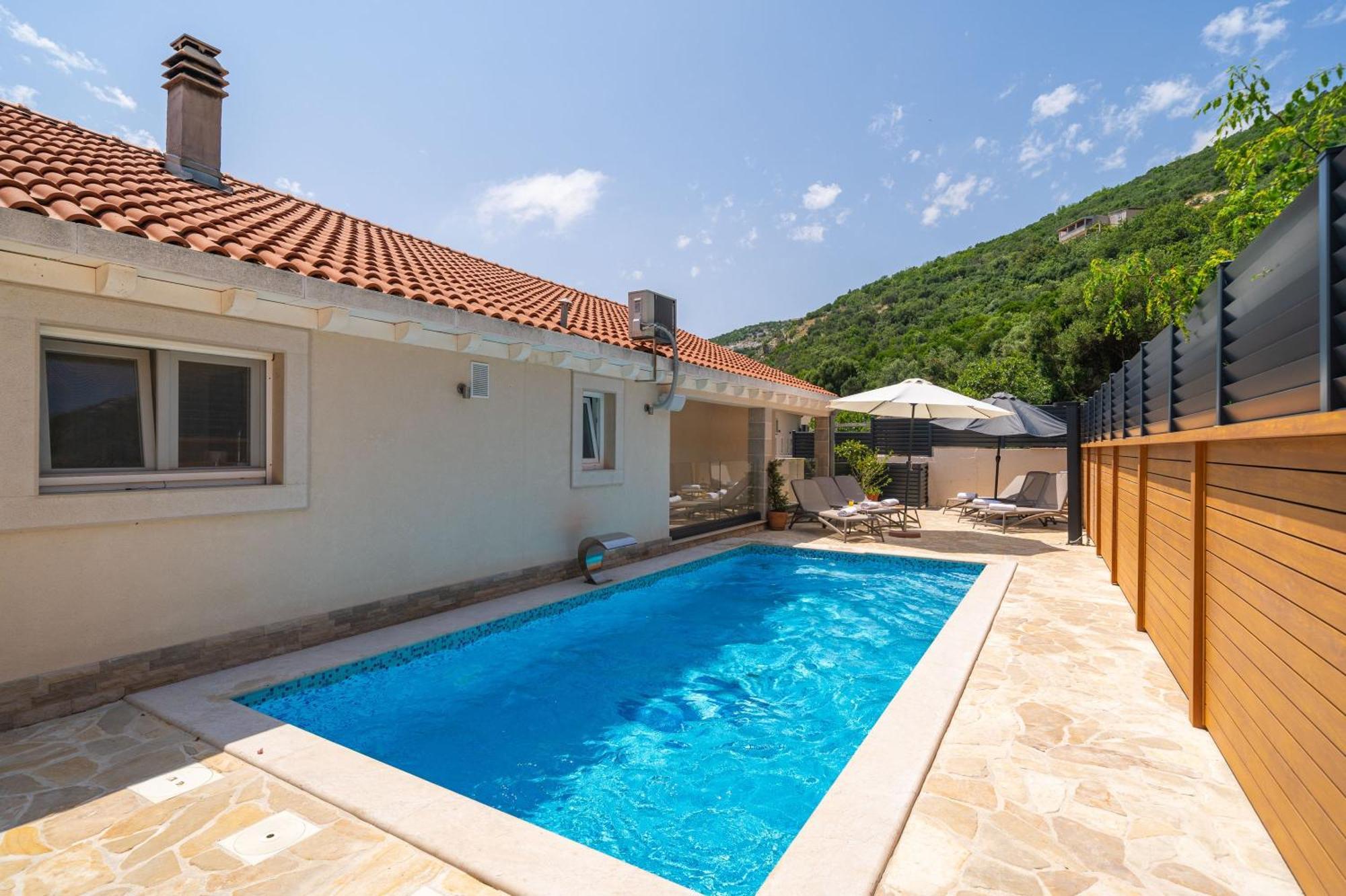 Villa Tranquility Nest Beniva Mokosica Exterior photo